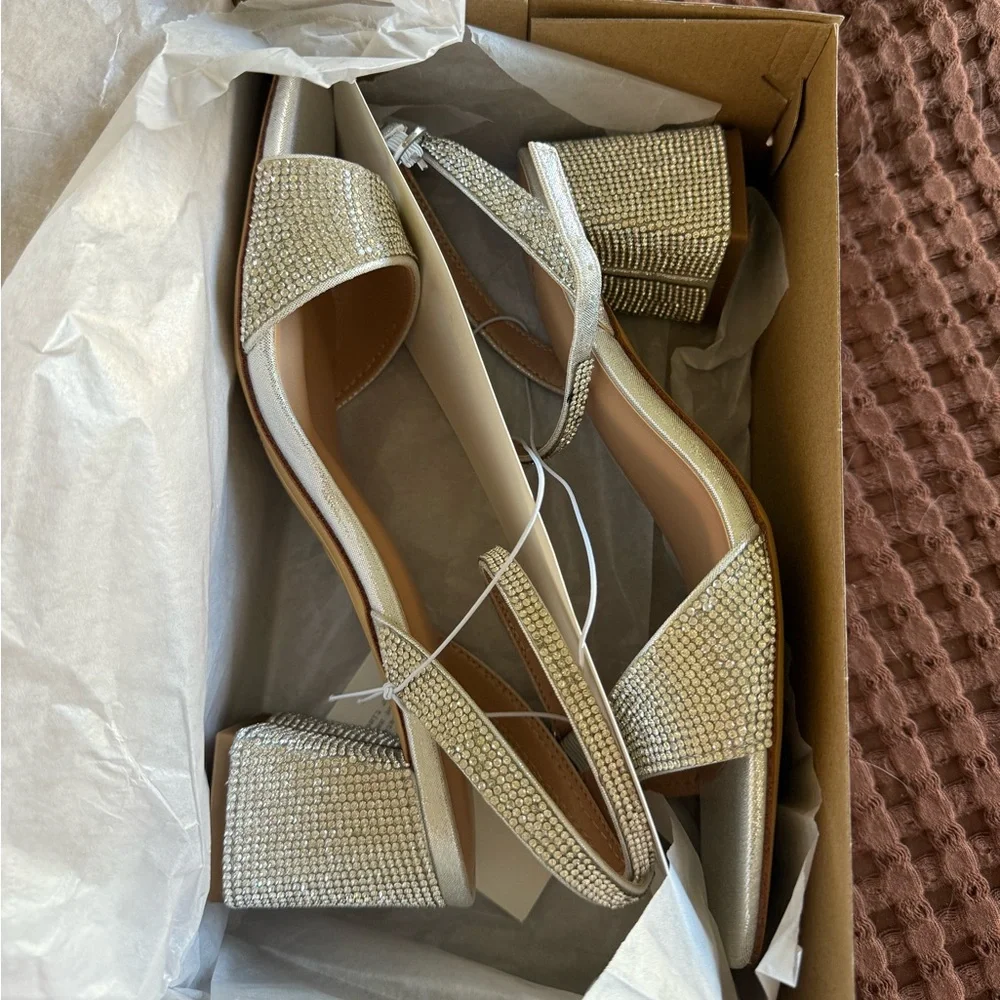 A New Day Shannon Memory Foam Rhinestone Block Heels - Picture 3 of 3